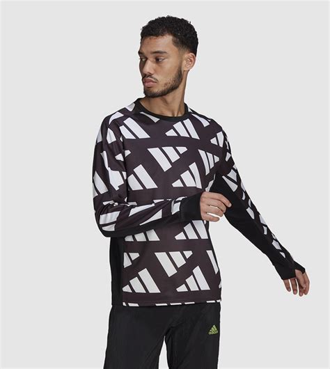 adidas hoodie rits ritszakken|adidas Own The Run Celebration sweatshirt .